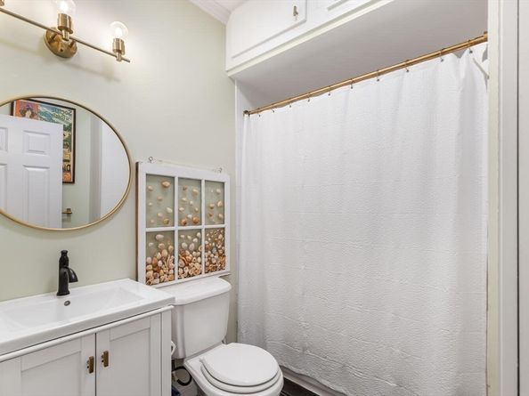 84-86 Mt Vernon St 841, Somerville MA 02145