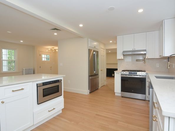 89 Woburn Street, Medford MA 02155