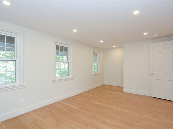 89 Woburn Street, Medford MA 02155