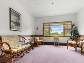 162 Willow Rd 11, Nahant MA 01908