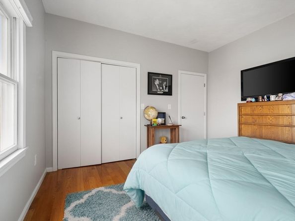 162 Willow Rd 11, Nahant MA 01908