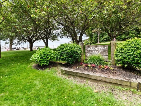 162 Willow Rd 11, Nahant MA 01908