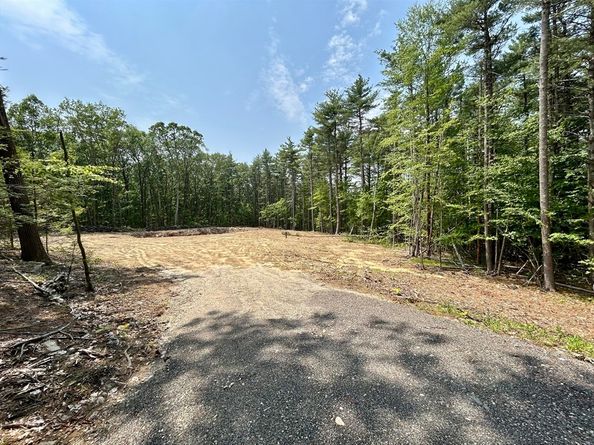 5 Pine Woods Ln, Sterling MA 01564
