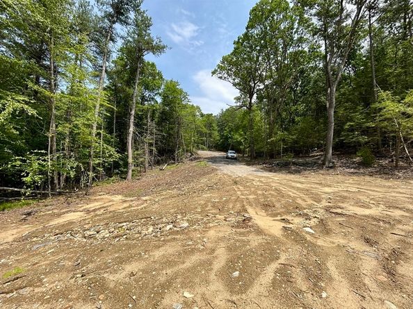 5 Pine Woods Ln, Sterling MA 01564