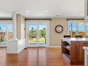 11 Redtail Ln, Carver MA 02330