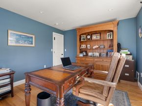 11 Redtail Ln, Carver MA 02330