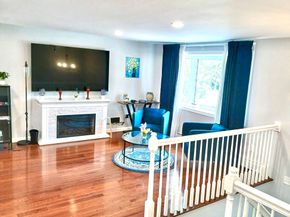 34 Priscilla Rd, Hopkinton MA 01748