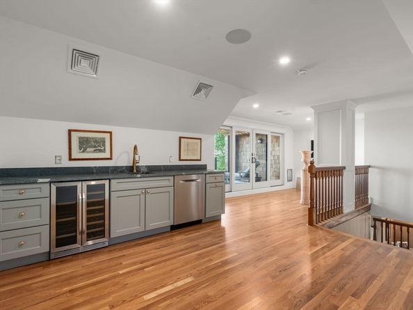 62 Bay Street, Quincy MA 02171
