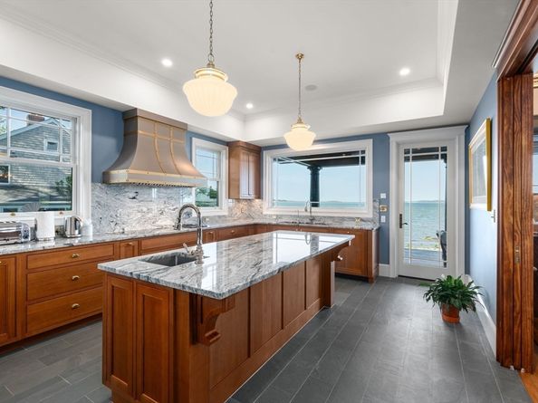 62 Bay Street, Quincy MA 02171