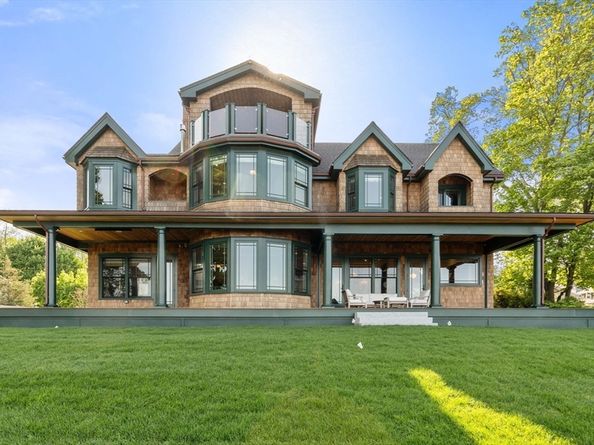 62 Bay Street, Quincy MA 02171