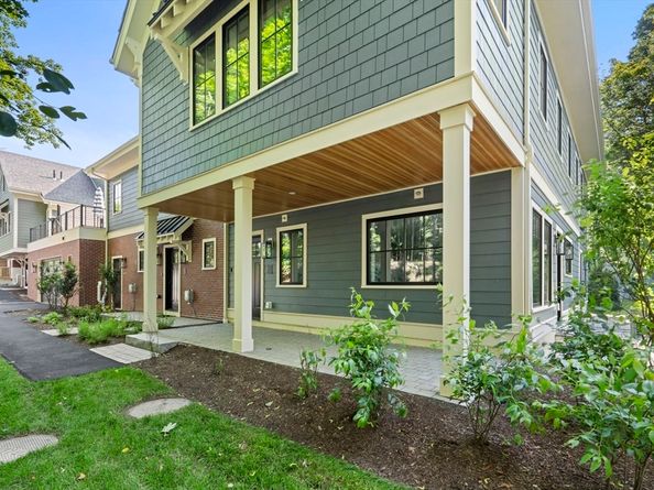 145 Warren St 4, Newton MA 02459