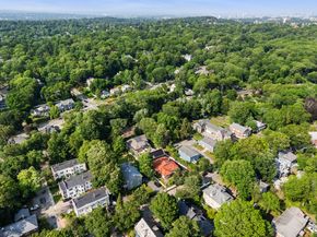 145 Warren St 4, Newton MA 02459