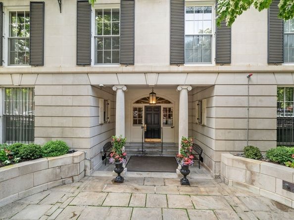274 Beacon Street 8R, Boston MA 02116
