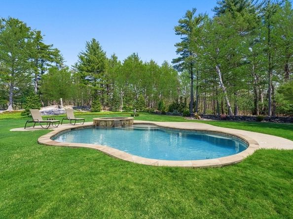 32-70 Lazell Street, Hingham MA 02043