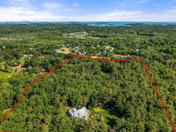32-70 Lazell Street, Hingham MA 02043