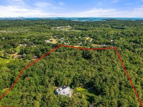 32-70 Lazell Street, Hingham MA 02043