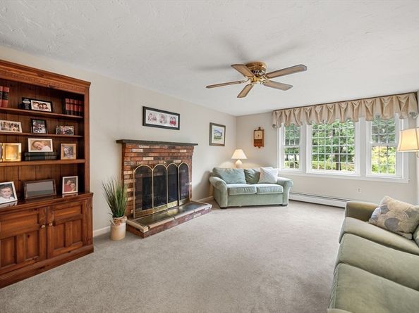 74 Checkerberry Rd, Abington MA 02351