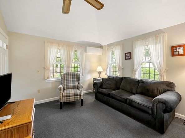 74 Checkerberry Rd, Abington MA 02351