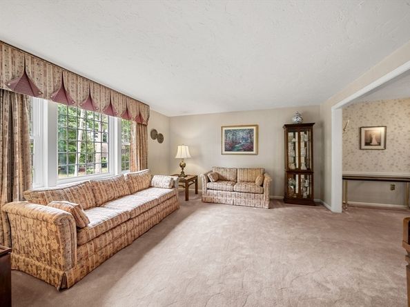 74 Checkerberry Rd, Abington MA 02351