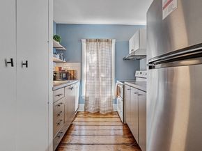 2 Oxford Pl, Worcester MA 01609