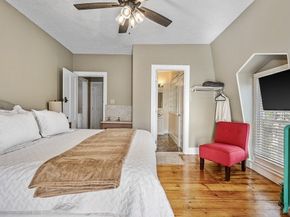 2 Oxford Pl, Worcester MA 01609