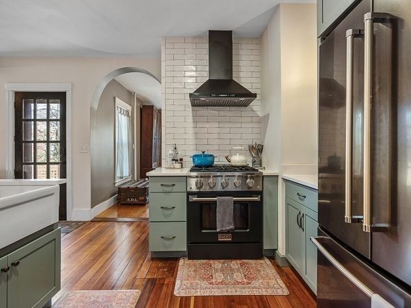 2 Oxford Pl, Worcester MA 01609