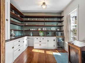 2 Oxford Pl, Worcester MA 01609