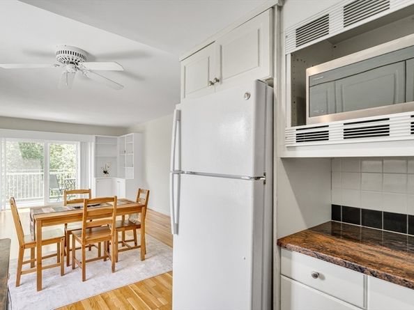 231 Coolidge Ave 410, Watertown MA 02472