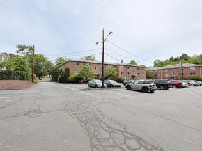 79 Walnut St 3, Newton MA 02460