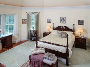 130 Popes Lane, Hingham MA 02043