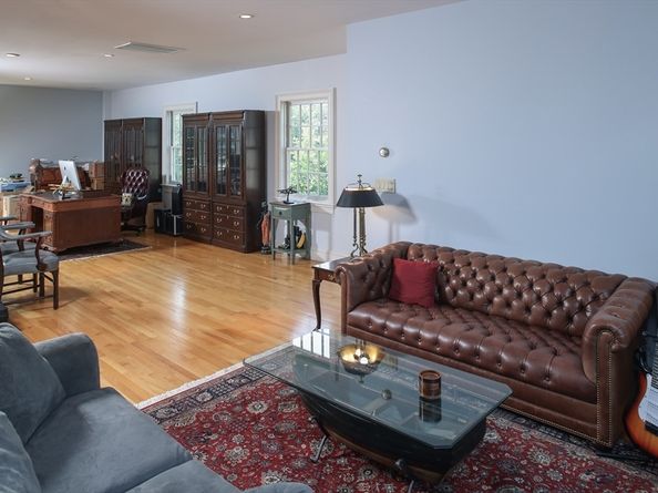 130 Popes Lane, Hingham MA 02043