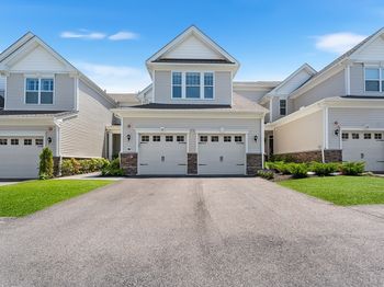 27 Richardson Dr