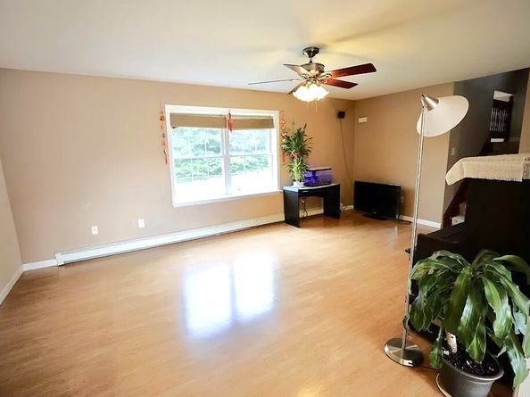 167 Orient St, Worcester MA 01604