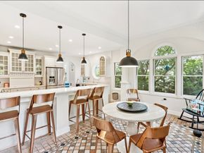 929 Beacon St, Newton MA 02459