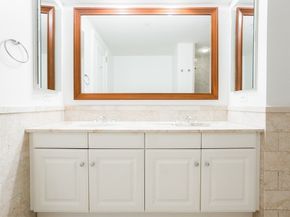 1 Avery St 11G, Boston MA 02111