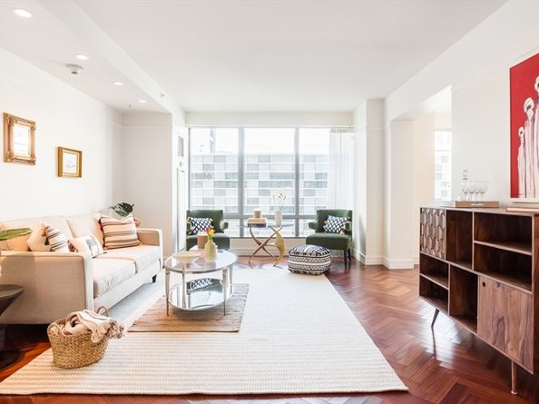 1 Avery St 11G, Boston MA 02111