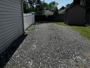 94 Massasoit Rd, Worcester MA 01604
