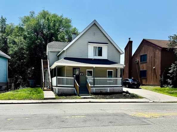 94 Massasoit Rd, Worcester MA 01604