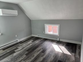 94 Massasoit Rd, Worcester MA 01604