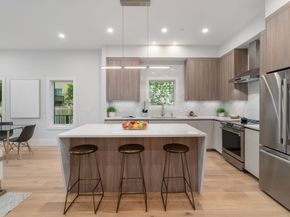2202 Commonwealth Ave 3, Newton MA 02466