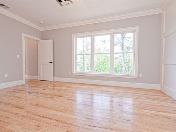 10 Macarthur Ave, Norfolk MA 02056