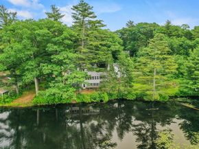 3 Cranberry Meadow Shore Road, Charlton MA 01507