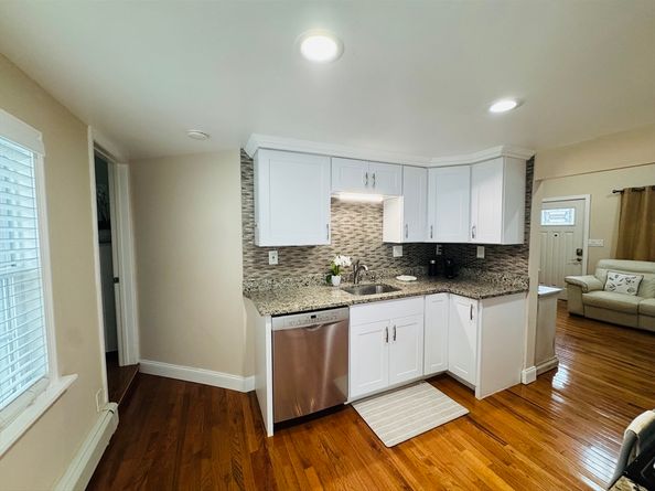 16 3rd St, Framingham MA 01702