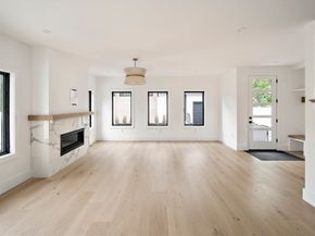 228 Auburn St 228, Newton MA 02466