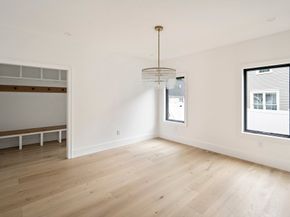 228 Auburn St 228, Newton MA 02466