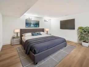 228 Auburn St 228, Newton MA 02466