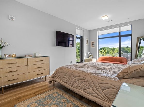 191 Washington St 308, Boston MA 02135