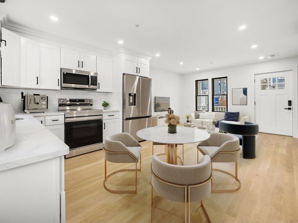 23-27 Cedar St 25, Boston MA 02126