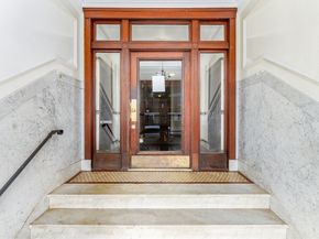 1564 Commonwealth Ave 16, Boston MA 02135