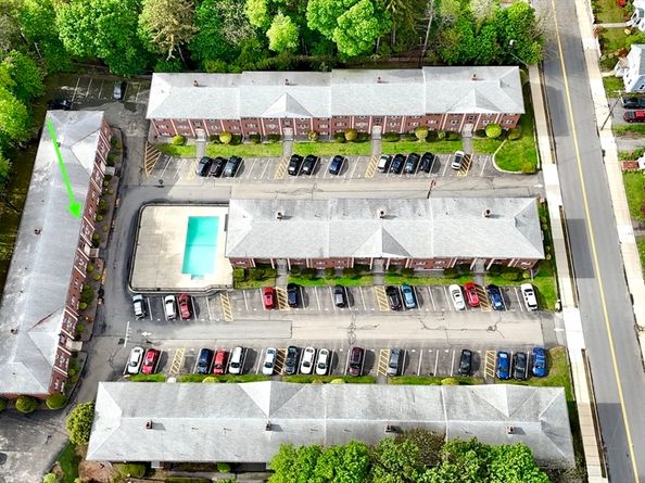 31 Arlington Rd 16, Woburn MA 01801